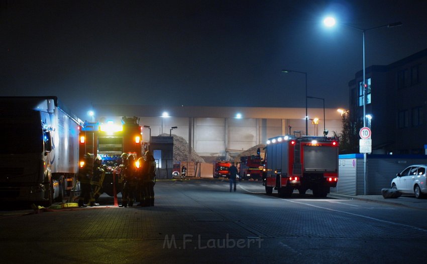 Feuer 3 GVG Koeln Niehl Geestemuenderstr P013.JPG